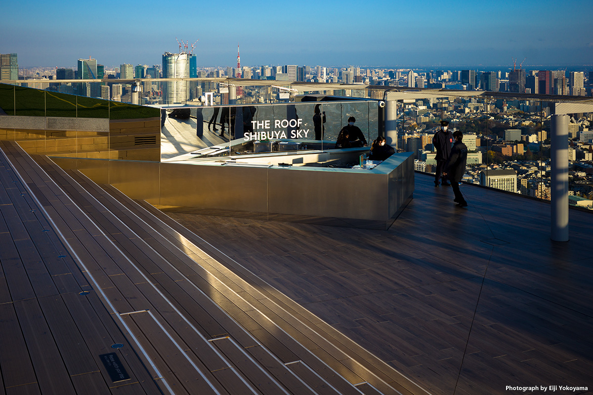 渋谷スクランブルスクエア屋上展望台「渋谷スカイ」、RICOH GRIIIx で