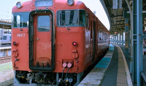 道南いさりび鉄道。区間は五稜郭駅から木古内駅ですが、五稜郭駅の一つ手前、函館駅が始発となっています。