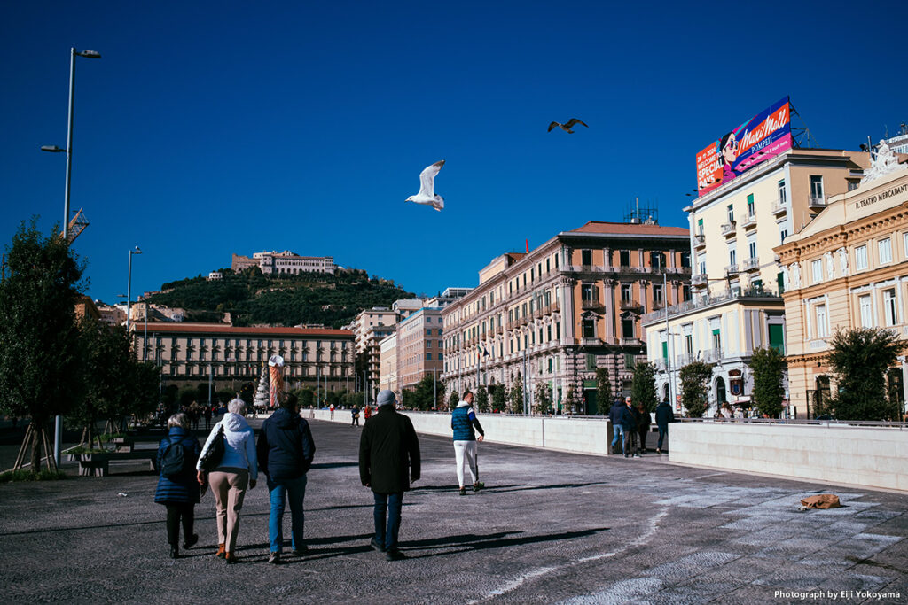 ナポリ Napoli