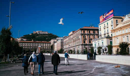 ナポリ Napoli